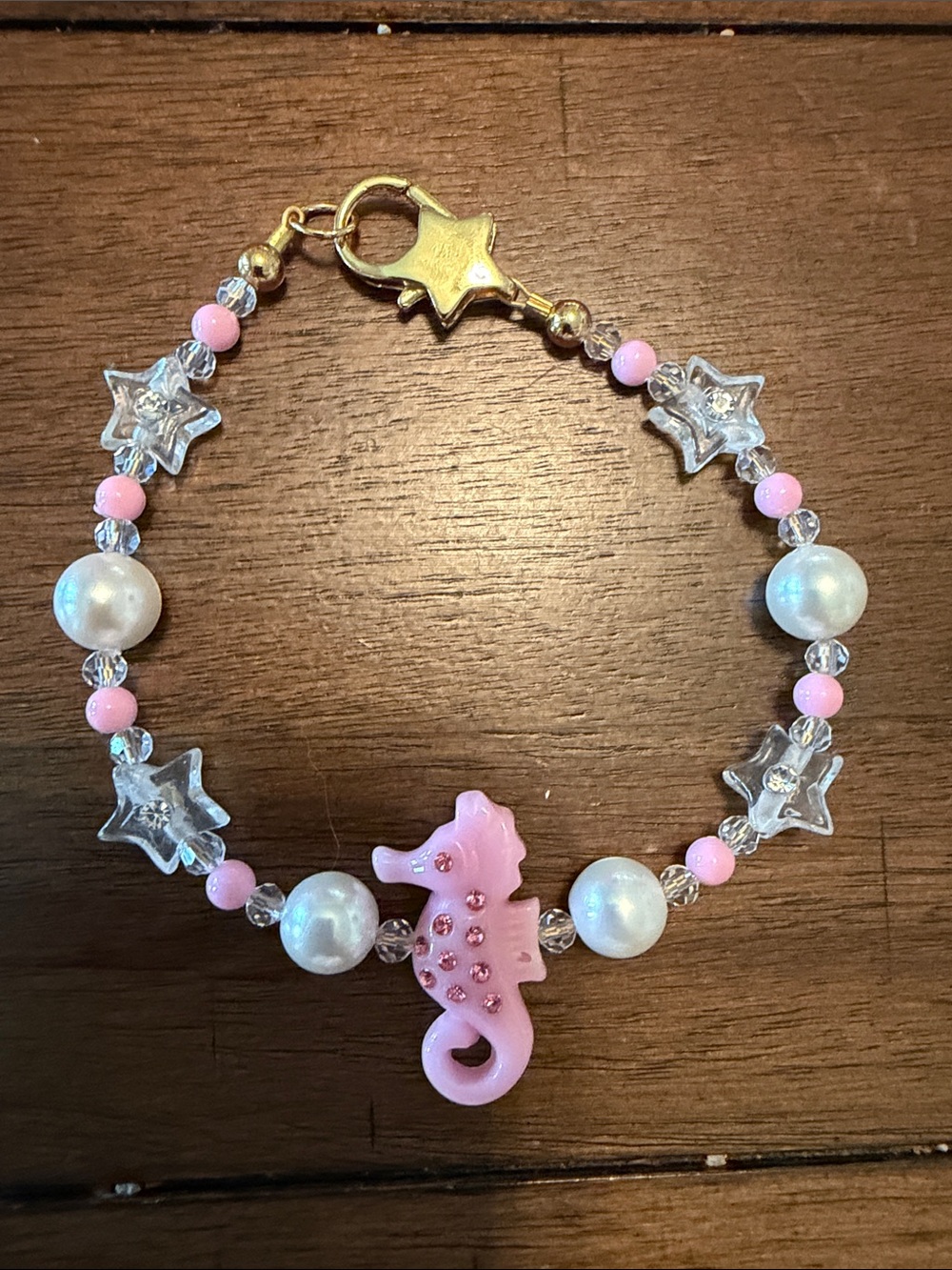 Audrey Limoges Collection Pink Seahorse Beaded Bracelet with Star Charm 7.5"